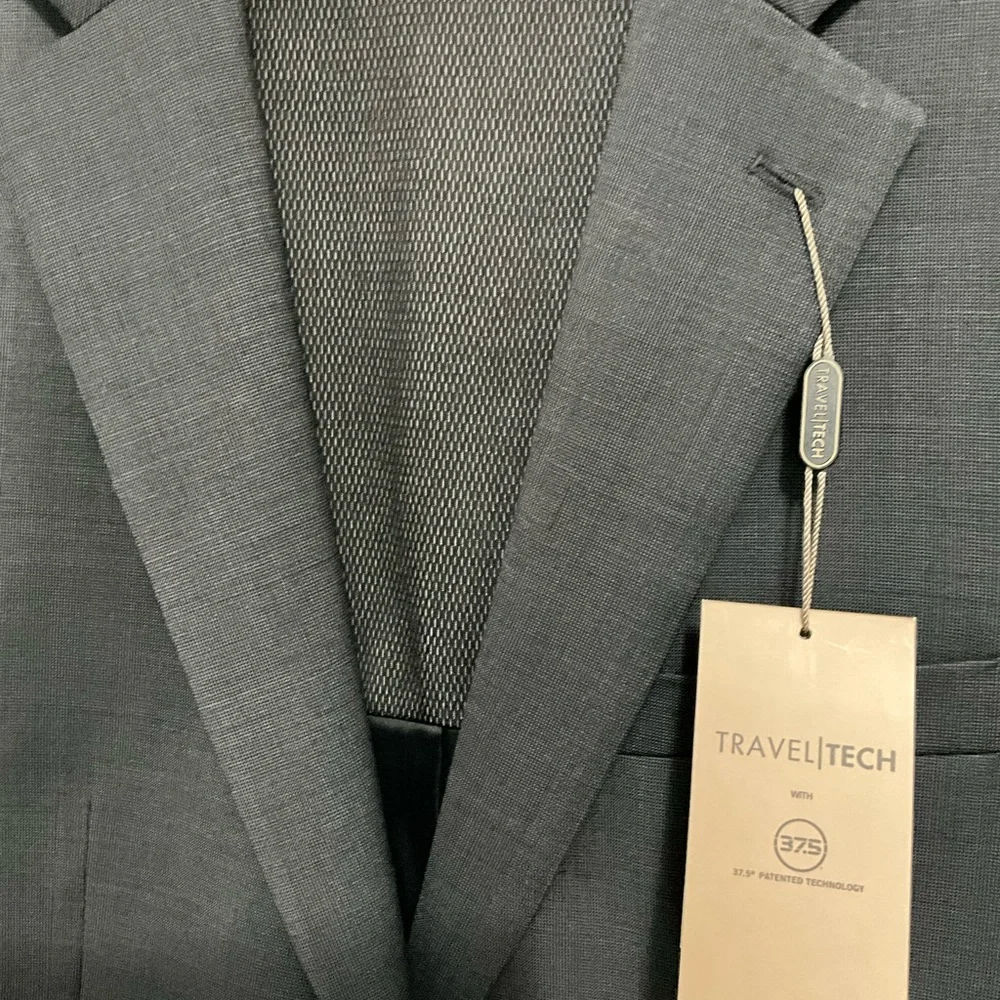 Jos A Bank Travel Tech Slim Fit Graphite Suit Jacket